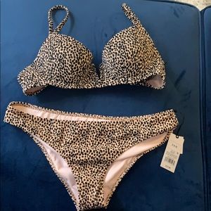 NWT leopard print bikini